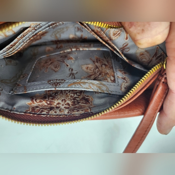 Hobo Pocket Leather Wristlet Wallet Clutch, Wrist Strap, Cash, Cards, NWOT